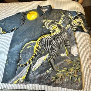 Vintage 90s Streetwear Mens XL Chinese Tiger Button Up BillionBay AOP